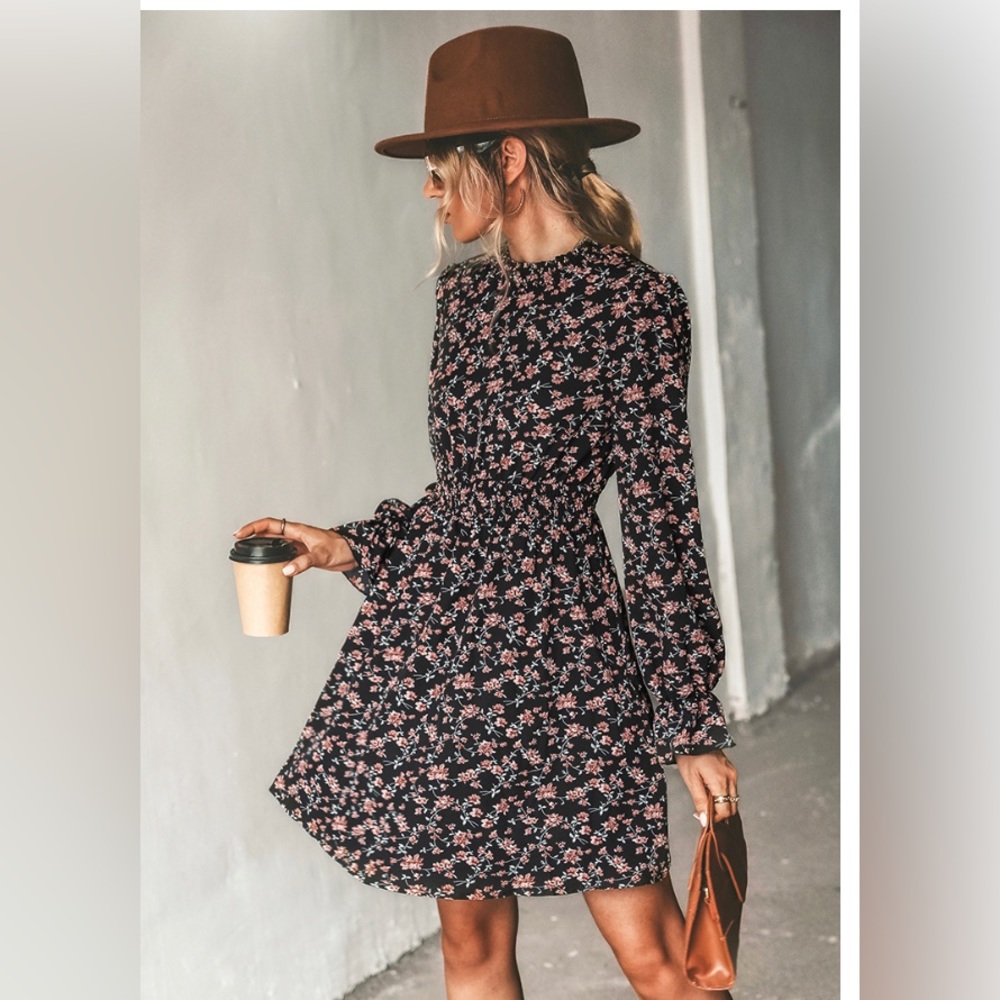 New with tags! Cupshe mini dress in medium.
